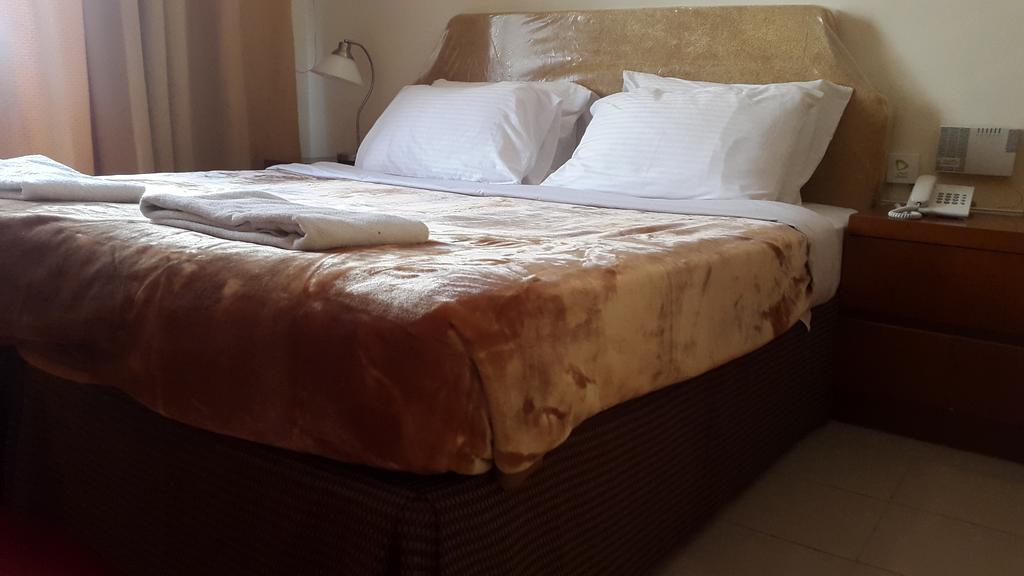 Al Raien Hotel Apartment Dubai Oda fotoğraf